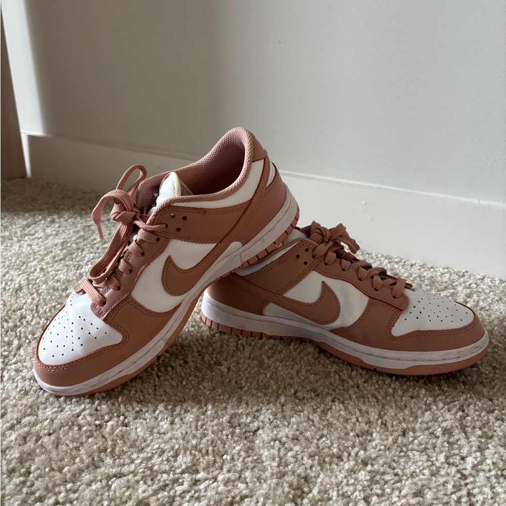 Nike Dunk Low Rose Whisper